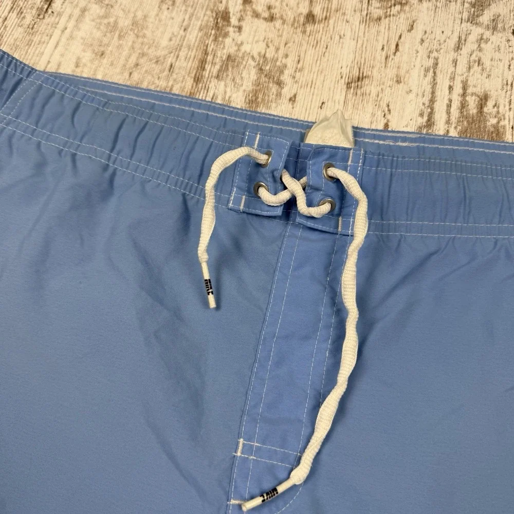 VTG Y2K Nike Swim Trunks, Embroidered Center Swoosh Logo Mens Sz XL - Picture 3 of 8